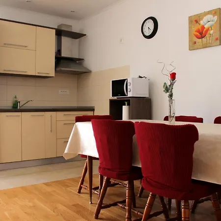 Holiday home Irena